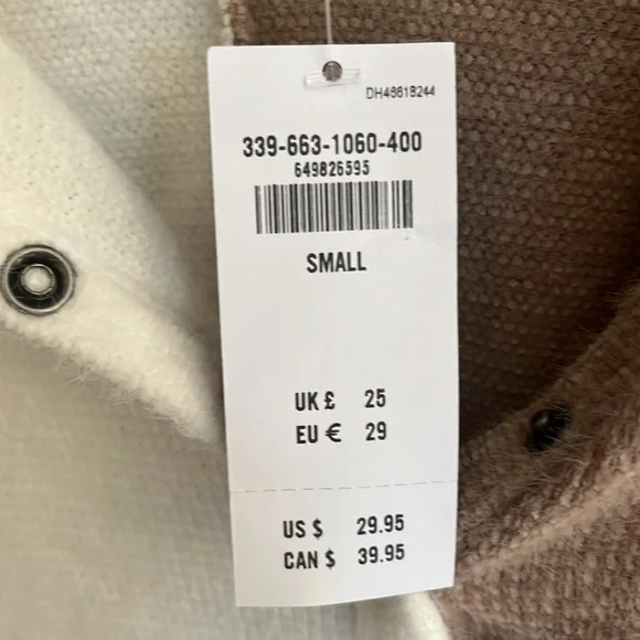 Hollister Two Tone Long Sleeve - Picture 3 of 6